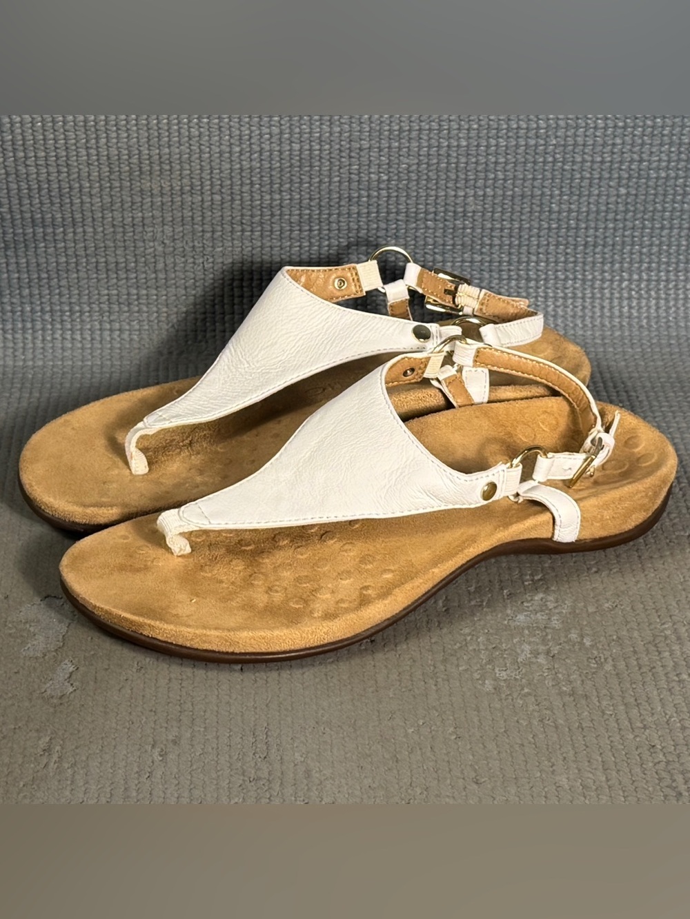 Vionic Women's Rest Kirra Backstrap Sandals Size 6